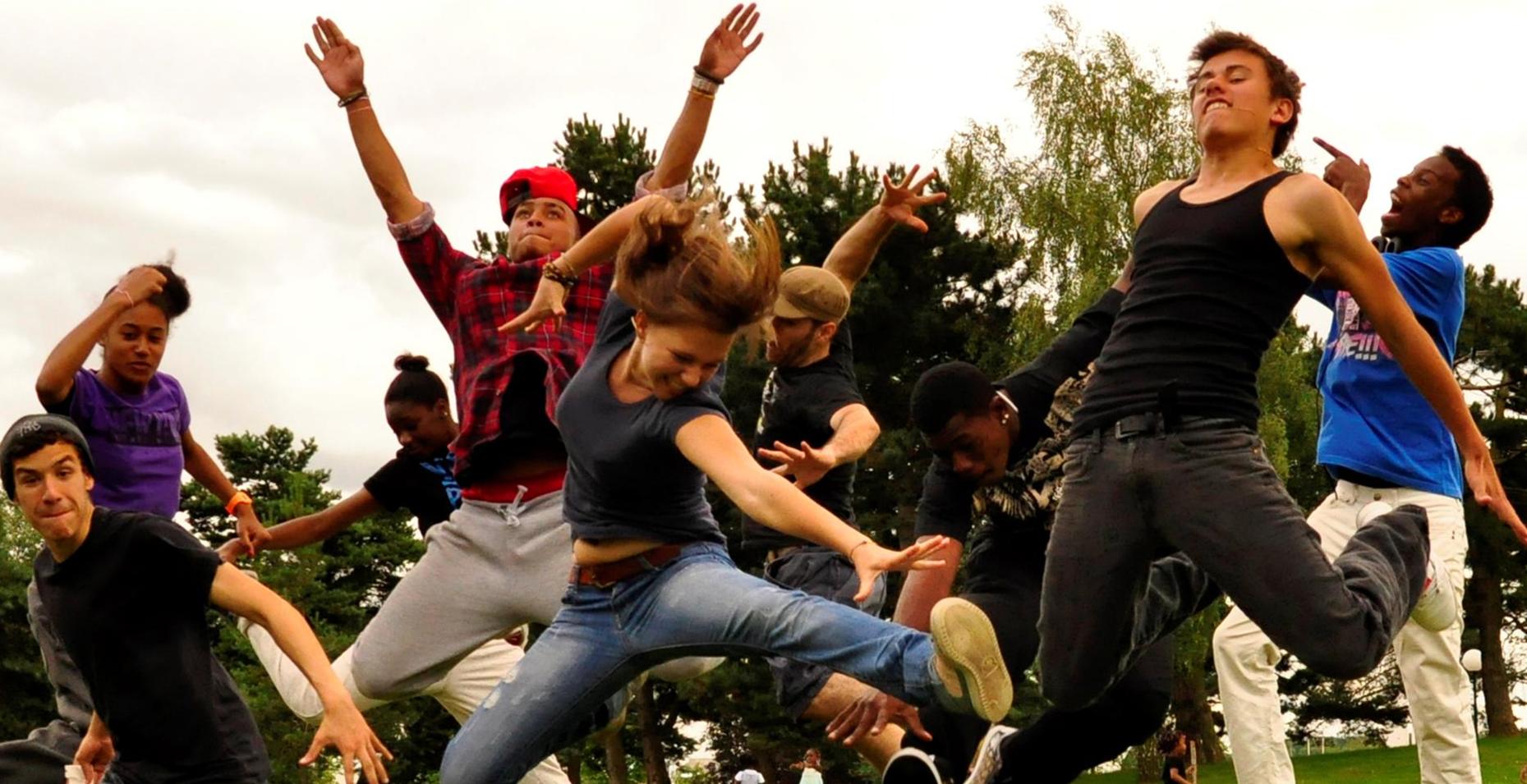 © Mickaël Newton, 2011. Résidence de la Compagnie Massala, Les Ulis, 2011